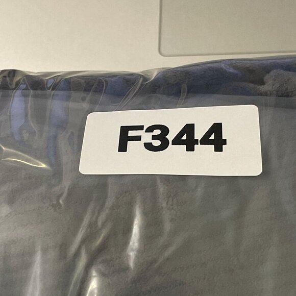 NEW Spyder Men's S Gray Quarter-Zip Pullover Polyester/Spandex Ribbed Sweatshirt - Picture 7 of 7